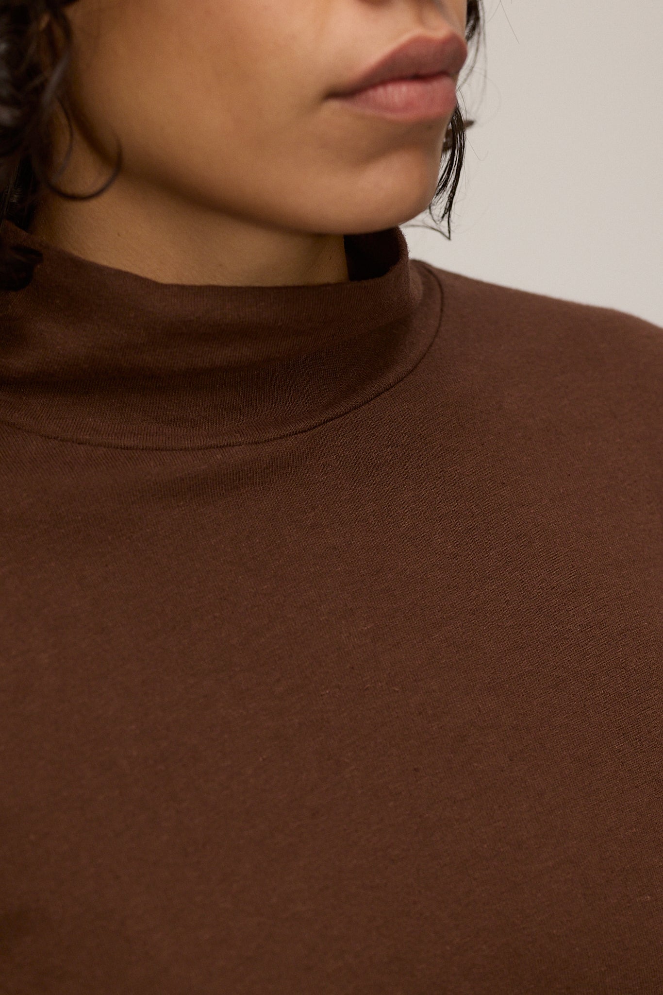 Hemp High Neck Longsleeve